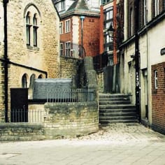 The Jew’s Mount was bounded by Bulwarks Lane and is linked to the castle and may be a site of Jewish martyrdom