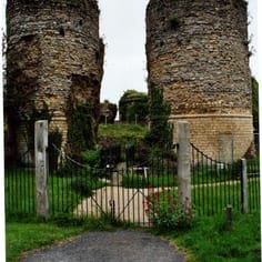 Bungay - Remains of Bigod's Castle - Medieval Jews Lived and Worked in the Shadow of the Castle at the Invitation of Bigod in the Second Half of the 12th Century