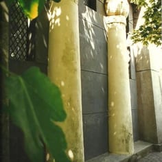 Canterbury Synagogue (view of Egyptian pillars at front)