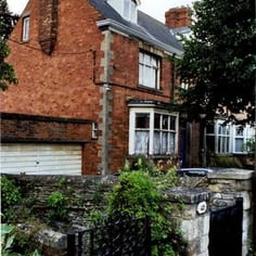 Crewe House 44 Banbury Road was the family house of the Froombergs during the war