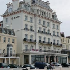 Norfolk Hotel 146 Kingsway - Formerly owned by the Feld family
