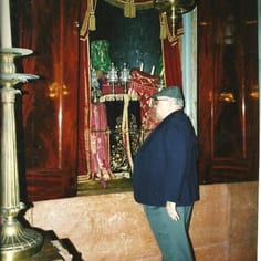 Moses Montefiori Synagogue showing the Ark and Mr. da Costa who was the guardian of the synagogue for many years