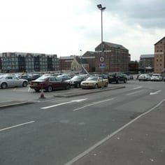 Site of Mercy Place, the synagogue in the 18th and 19th centuries - the site today at Gloucester Docks