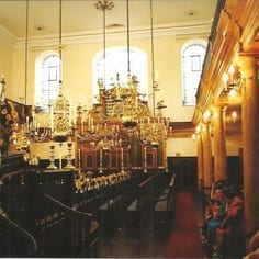 Bevis Marks - Bevis Marks Synagogue decorated for a wedding
