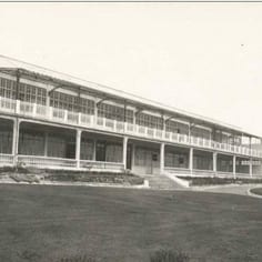 Berck-sur-Plage Camp was based in the empty premises of the 'Institut Helio-Marin' medical facility. Part of the building still survives.