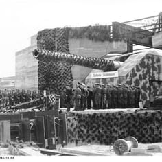 The Sangatte camp is important as it was the first Jewish camp in the Nord Pas de Calais. The main work was in the construction of the mighty Lindemann Batterie (pictured) on Mount d'Hubert.
