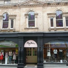 Garmston House, 262 and 262 a. High Street, the site of the second medieval synagogue and medieval house of study under peytavin the Great.